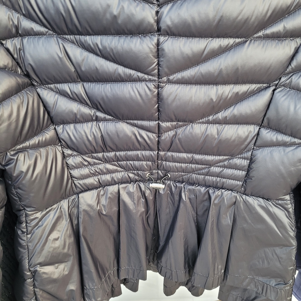 Calvin Klein down Puffer Jacket - Picture 4 of 5